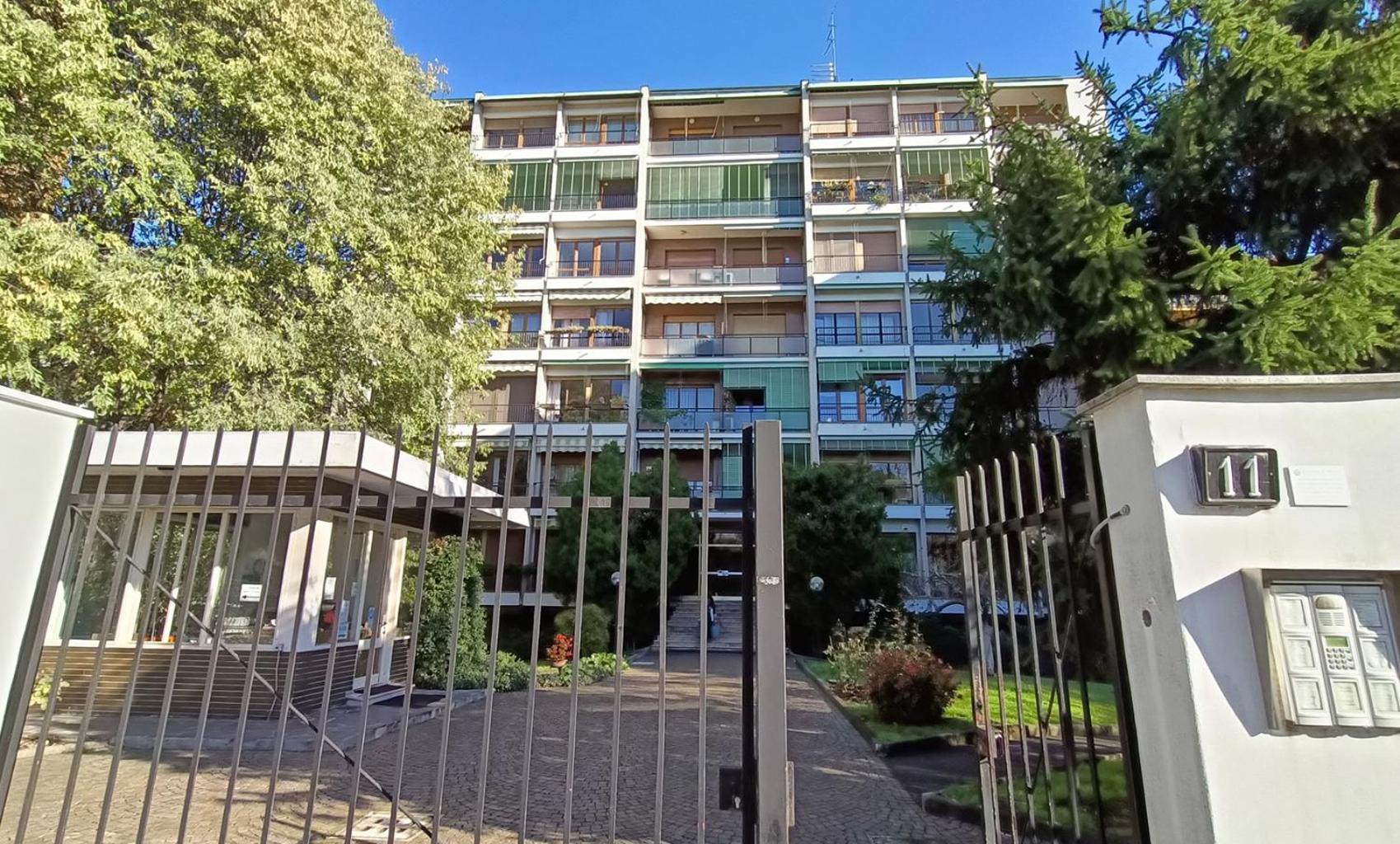 Sahi - Via Dei Ciclamini Mm1 Primaticcio, Stadio San Siro, Ospedale San Carlo Milán Exterior foto