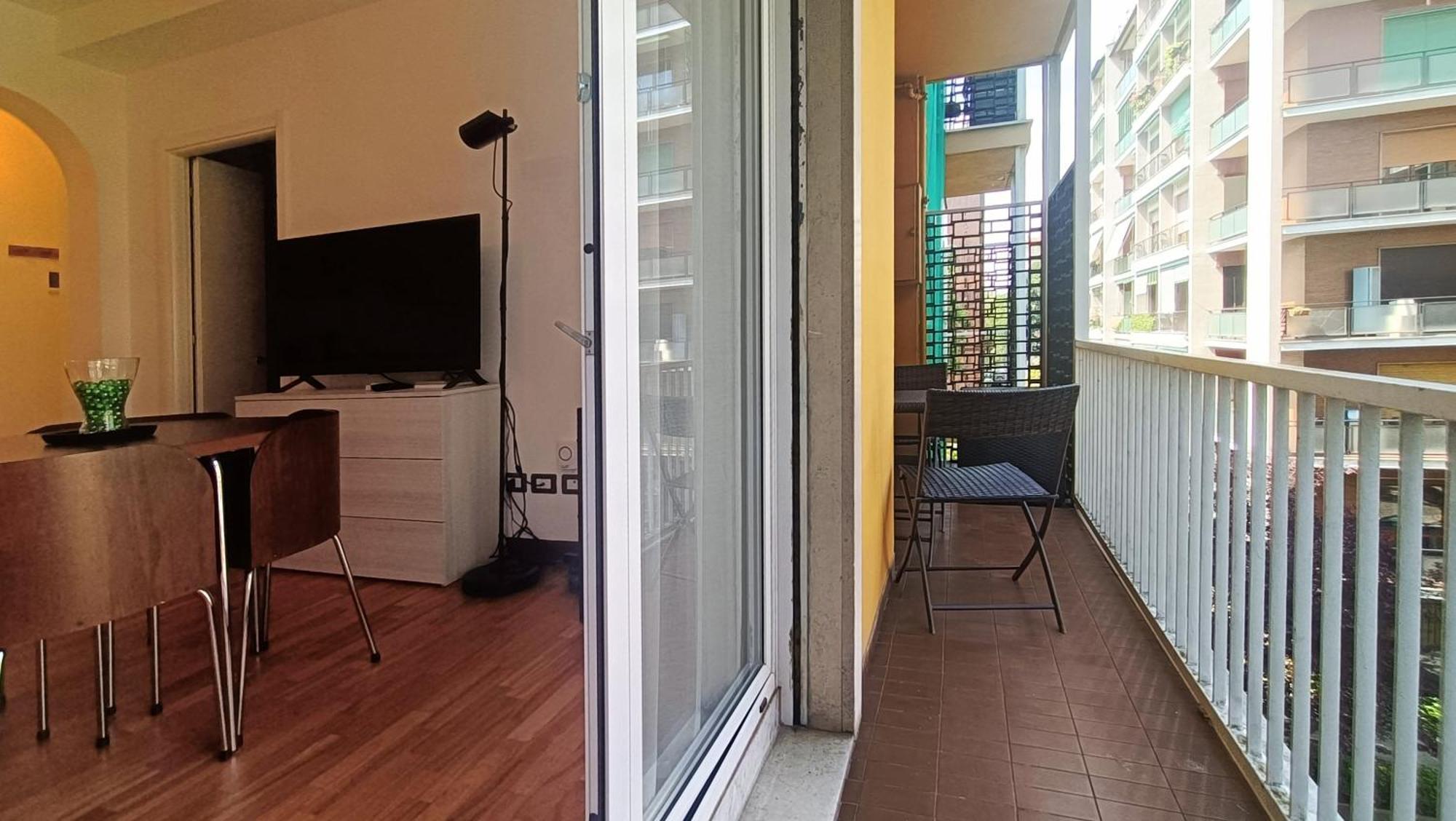 Sahi - Via Dei Ciclamini Mm1 Primaticcio, Stadio San Siro, Ospedale San Carlo Milán Exterior foto